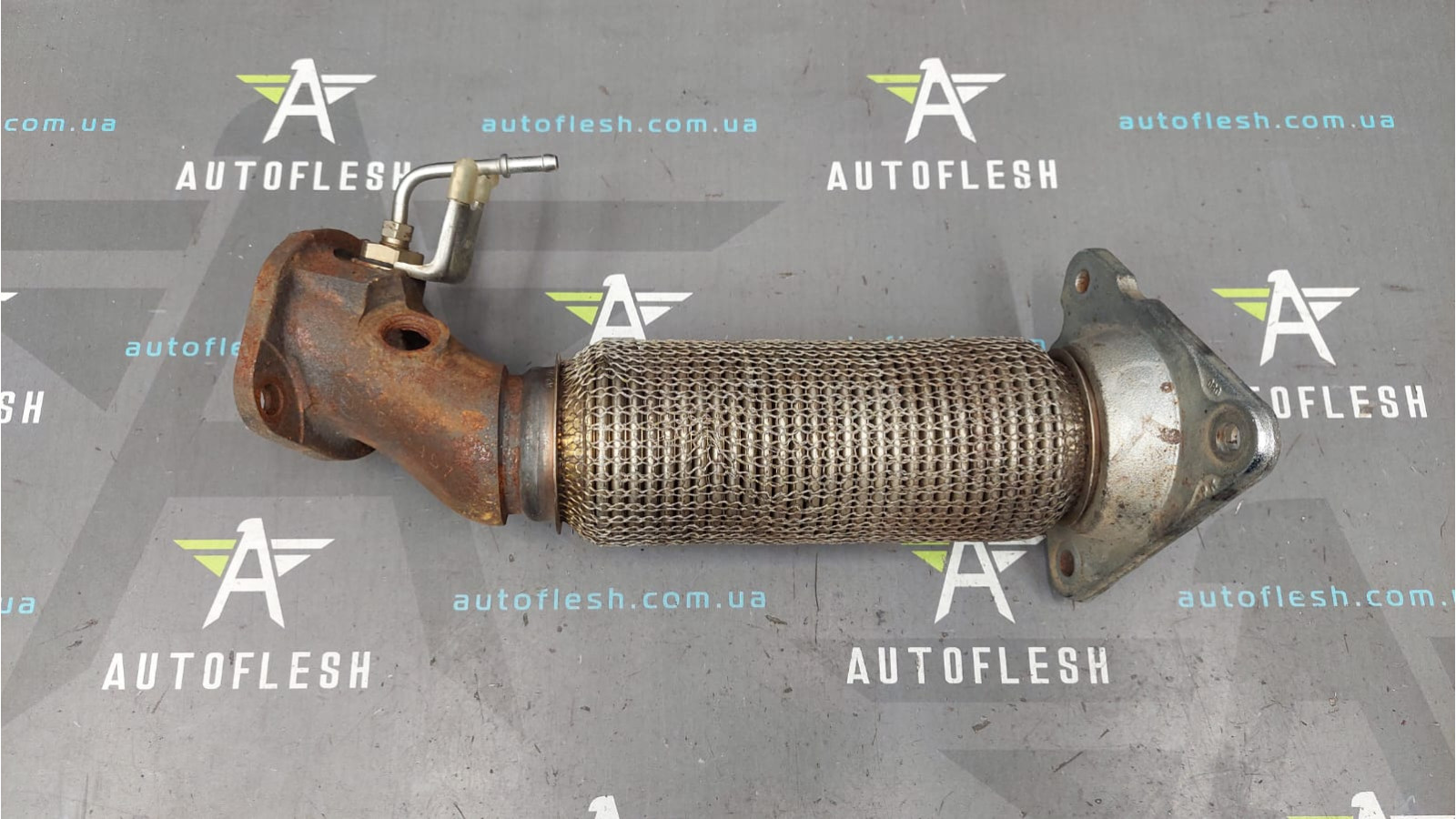 Труба выхлопная 8200251430, 8660002198, 8200287778 Renault Grand Scenic 2 Megane 2 Scenic 2 бу